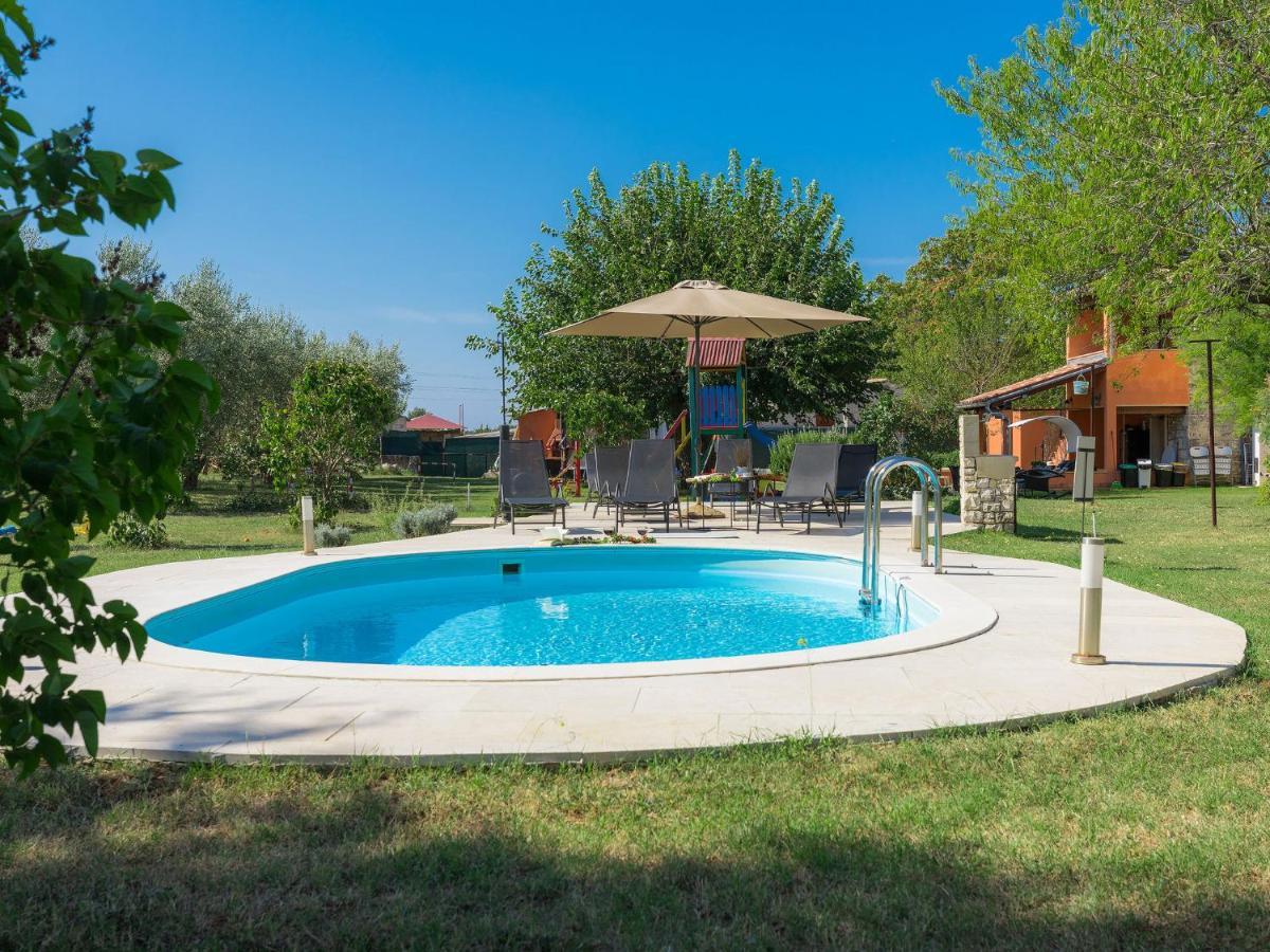 Holiday Home Bozac - Voj100 By Interhome 沃德年 外观 照片