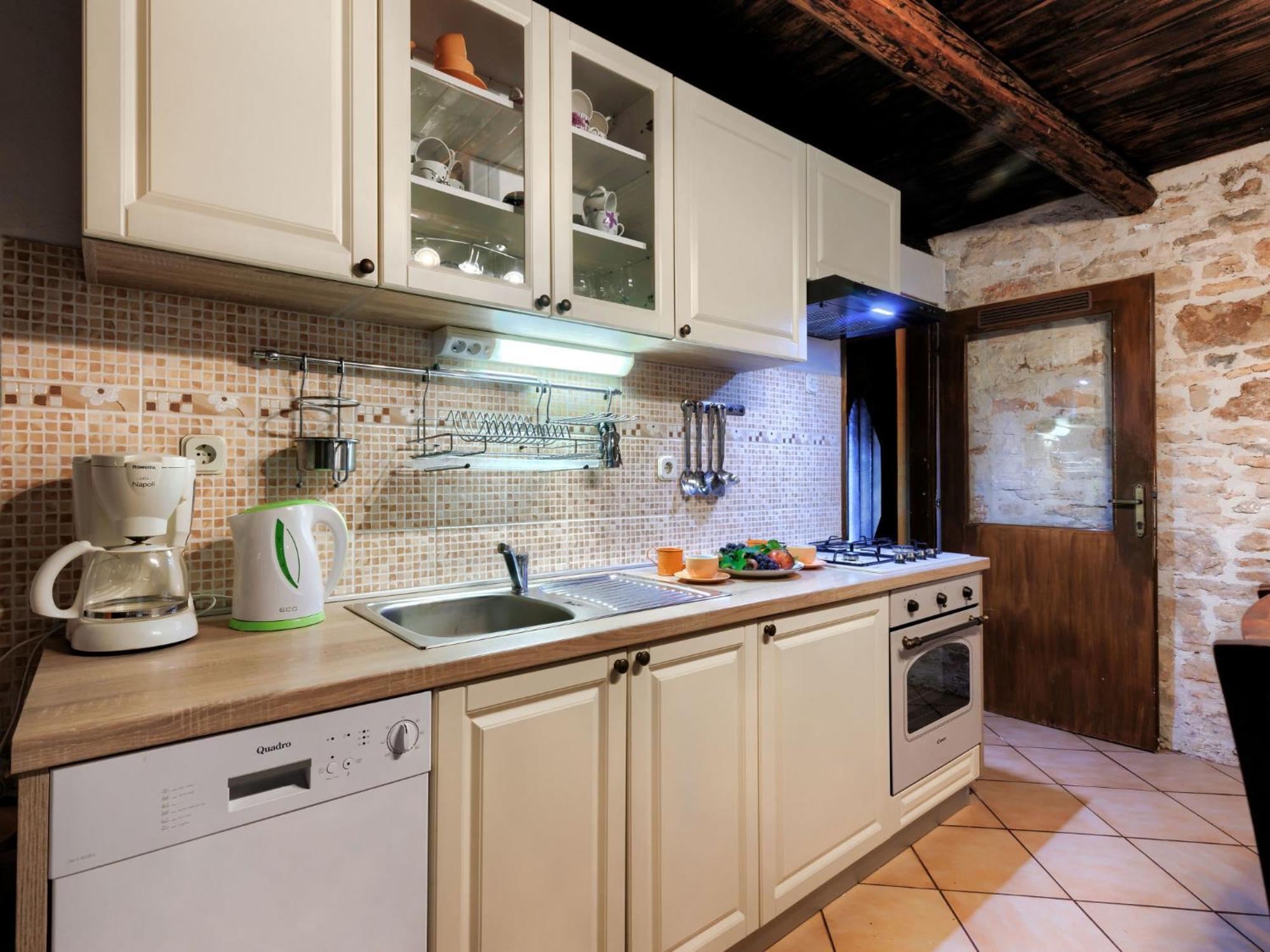 Holiday Home Bozac - Voj100 By Interhome 沃德年 外观 照片