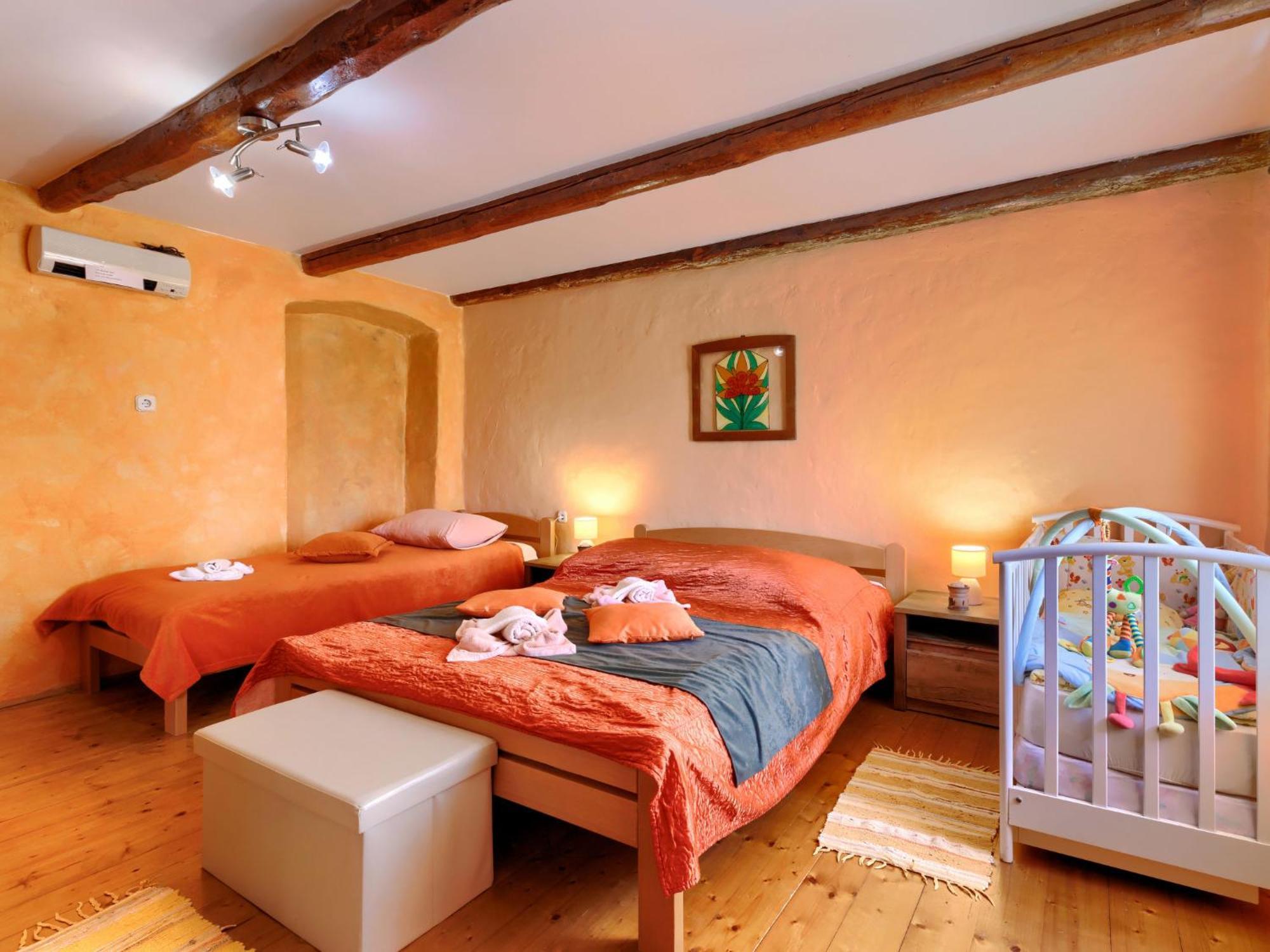 Holiday Home Bozac - Voj100 By Interhome 沃德年 外观 照片
